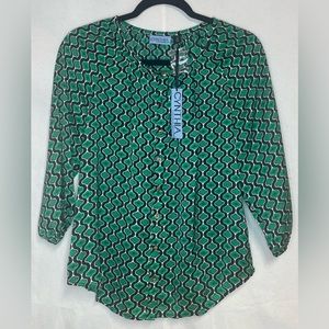 NWT Cynthia Rowley 3/4 sleeve‎ scoop neck button up. Size Small.